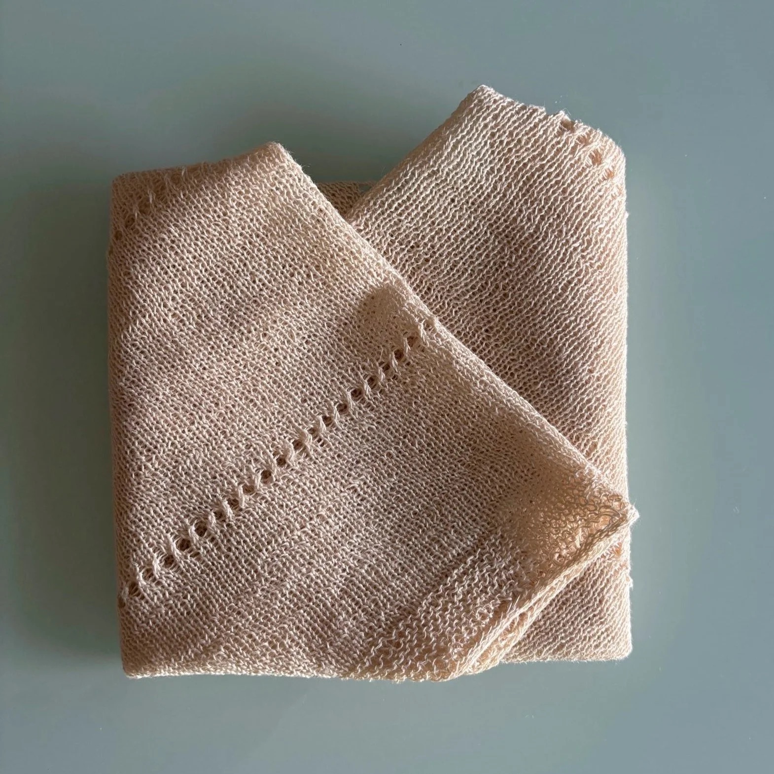 Linen rebozo — detail three